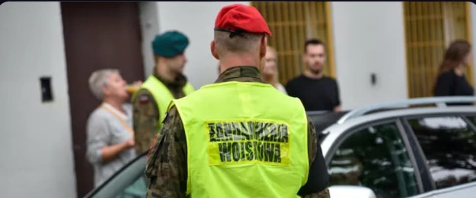 Utracono kontakt z ćwiczebnym obiektem latającym wojsk NATO, odnalazł się w Wydrzy
