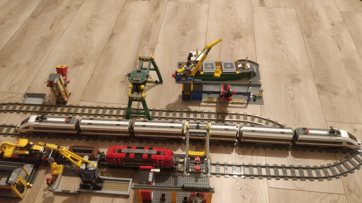 LEGO Superszybki pociąg pasażerski (60051) złożenie + modyfikacja