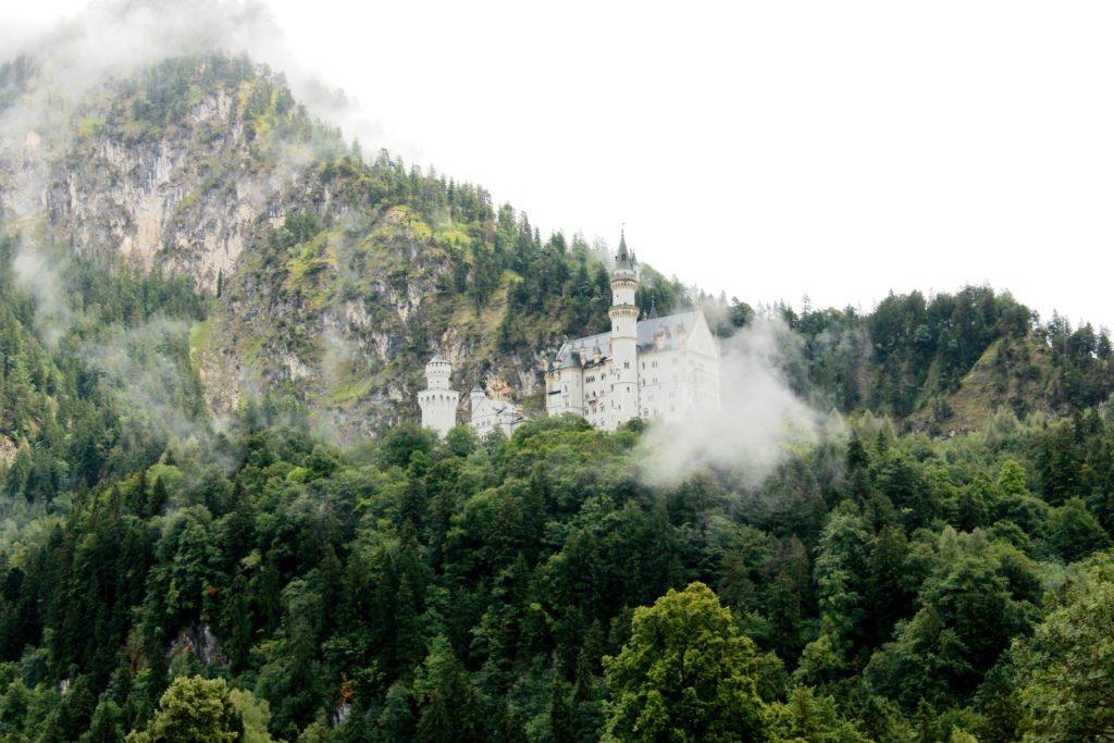 Zamek Neuschwanstein – poznaj najpiękniejszy zamek w Niemczech