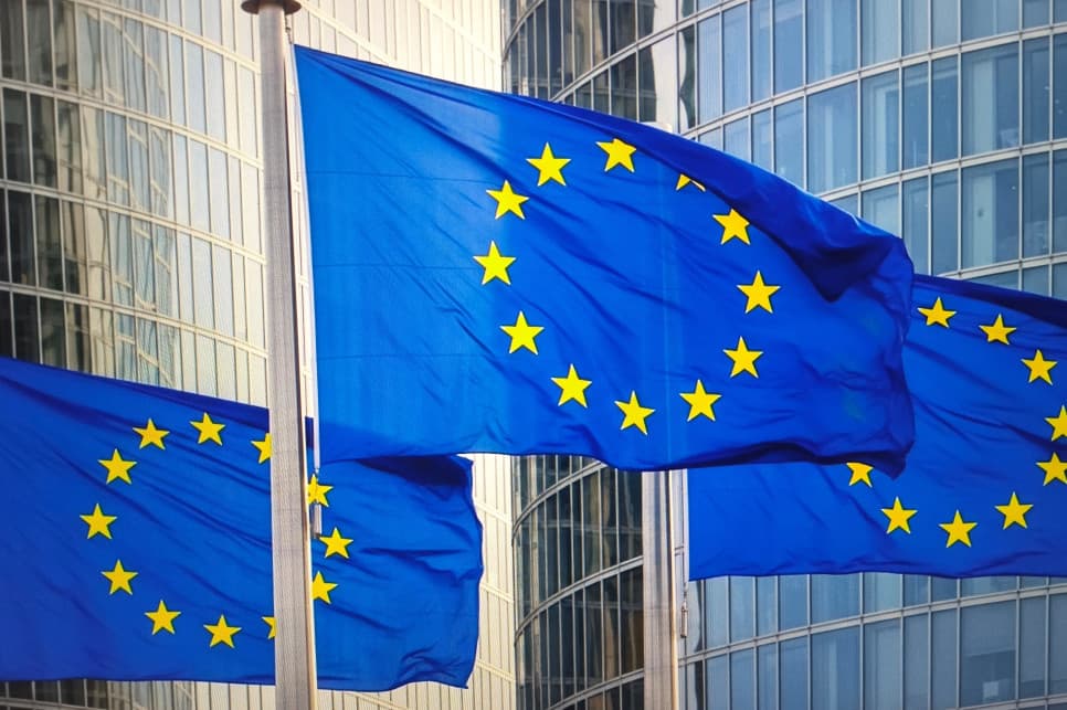 21. pakiet sankcji wobec Rosji. Jest wstępne porozumienie ambasadorów państw UE. Pułap ceny za rosyjską ropę zostanie zamrożony na rok