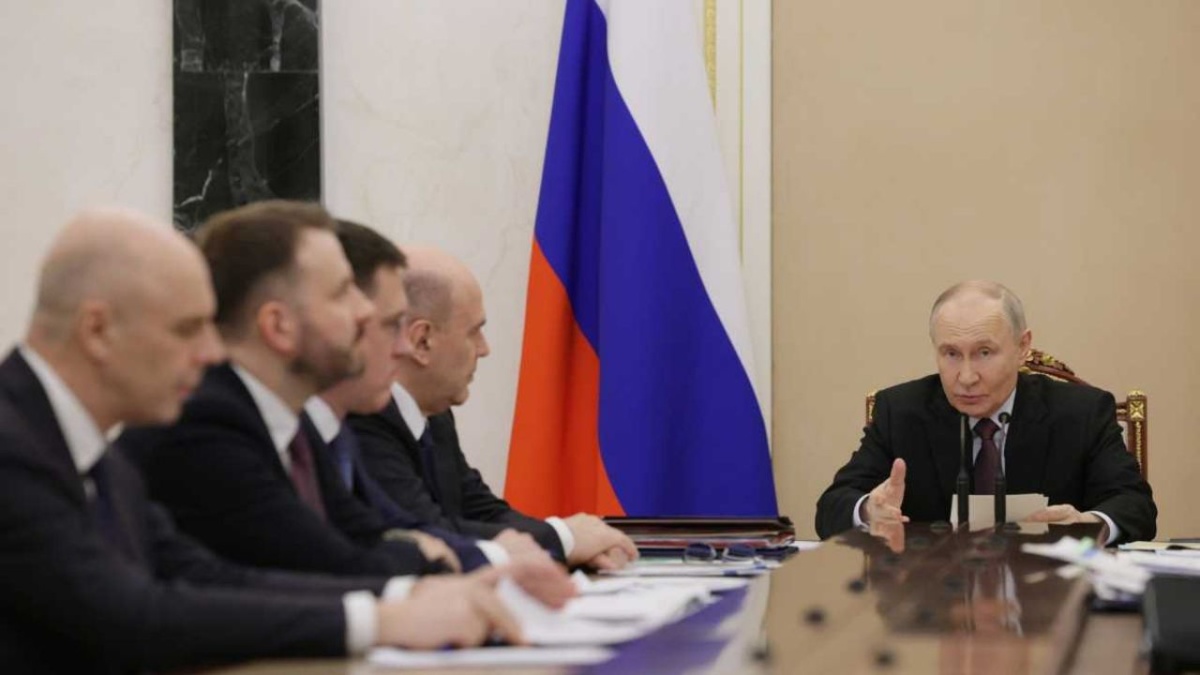 „Ujemna dynamika”. Putin przyznał publicznie, że rosyjska gospodarka znajduje się w recesji