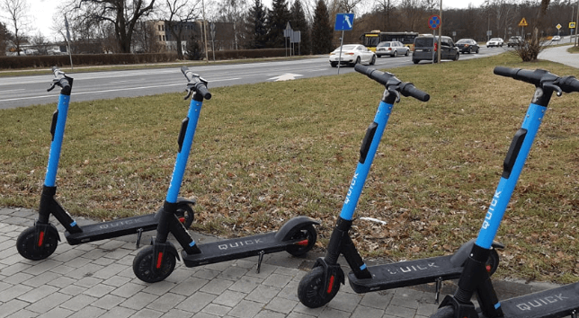 Radni nie chcą elektrycznych hulajnóg w Warszawie