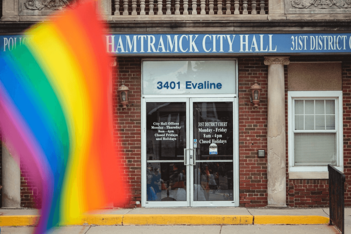 Federalny sąd apelacyjny podtrzymuje zakaz wywieszania flag Pride na miejskich nieruchomościach w Hamtramck