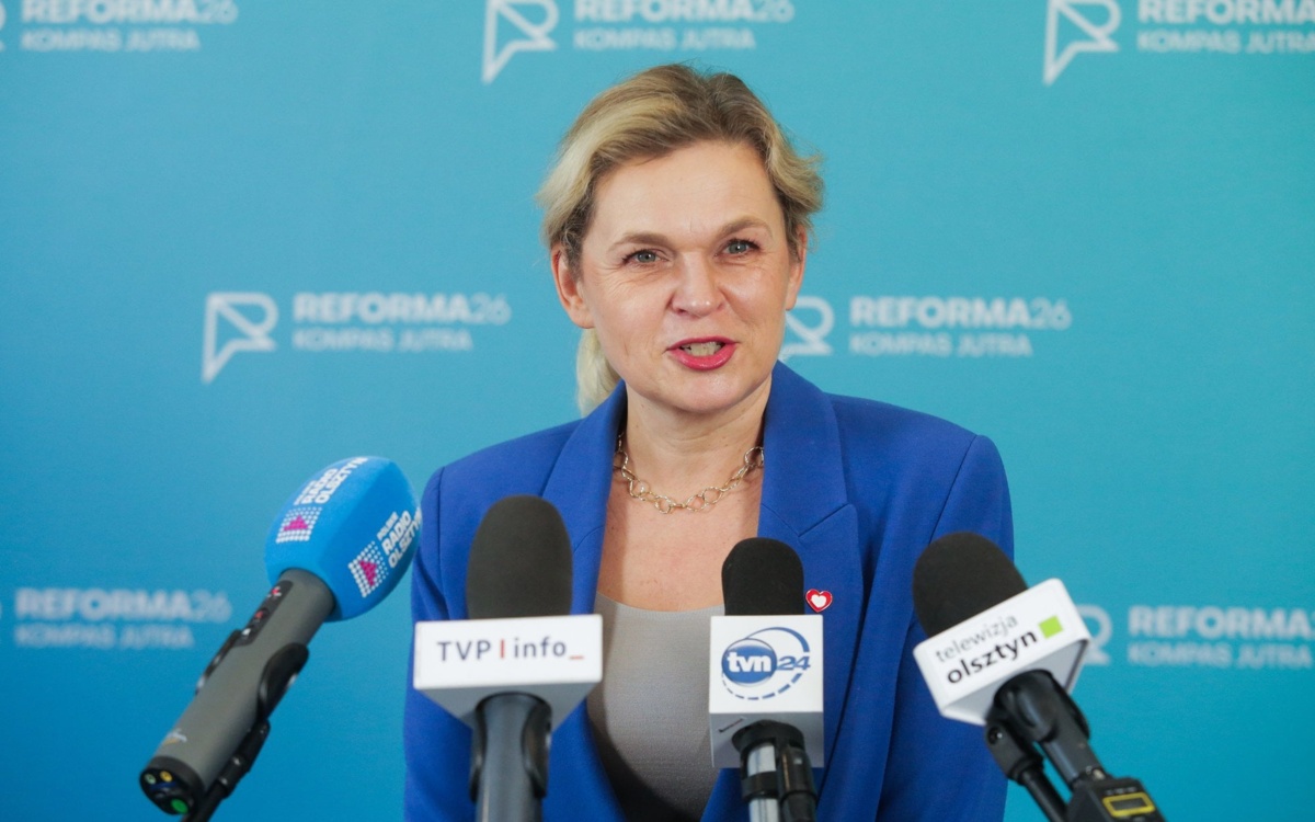 Minister edukacji: od 1 września 2026 r. w szkołach podstawowych wprowadzimy zakaz używania telefonów komórkowych