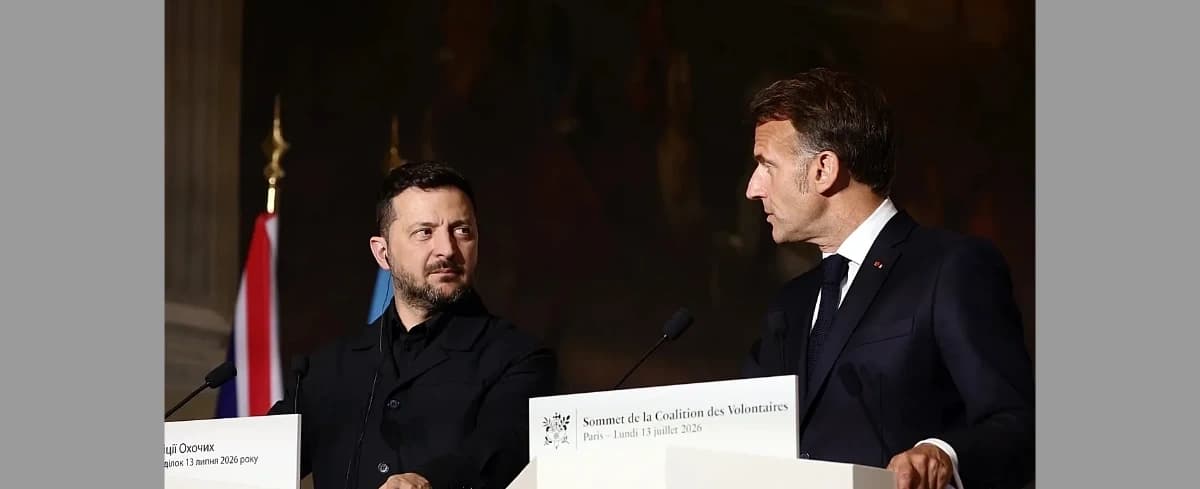 Francja wzmacnia obronę Ukrainy. Macron zapowiada dostawy pocisków