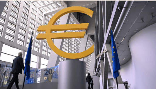 USA sprzedały euro, by ratować jena. EBC kompletnie zaskoczony