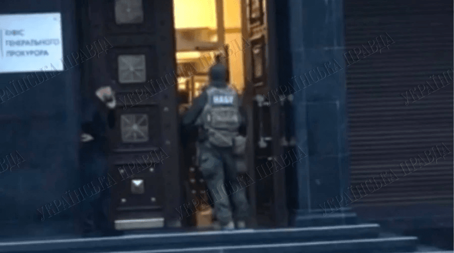 Ukraińskie biuro antykorupcyjne prowadzi specjalną operację w Prokuraturze Generalnej. Zatrzymano urzędnika – wideo, zdjęcia