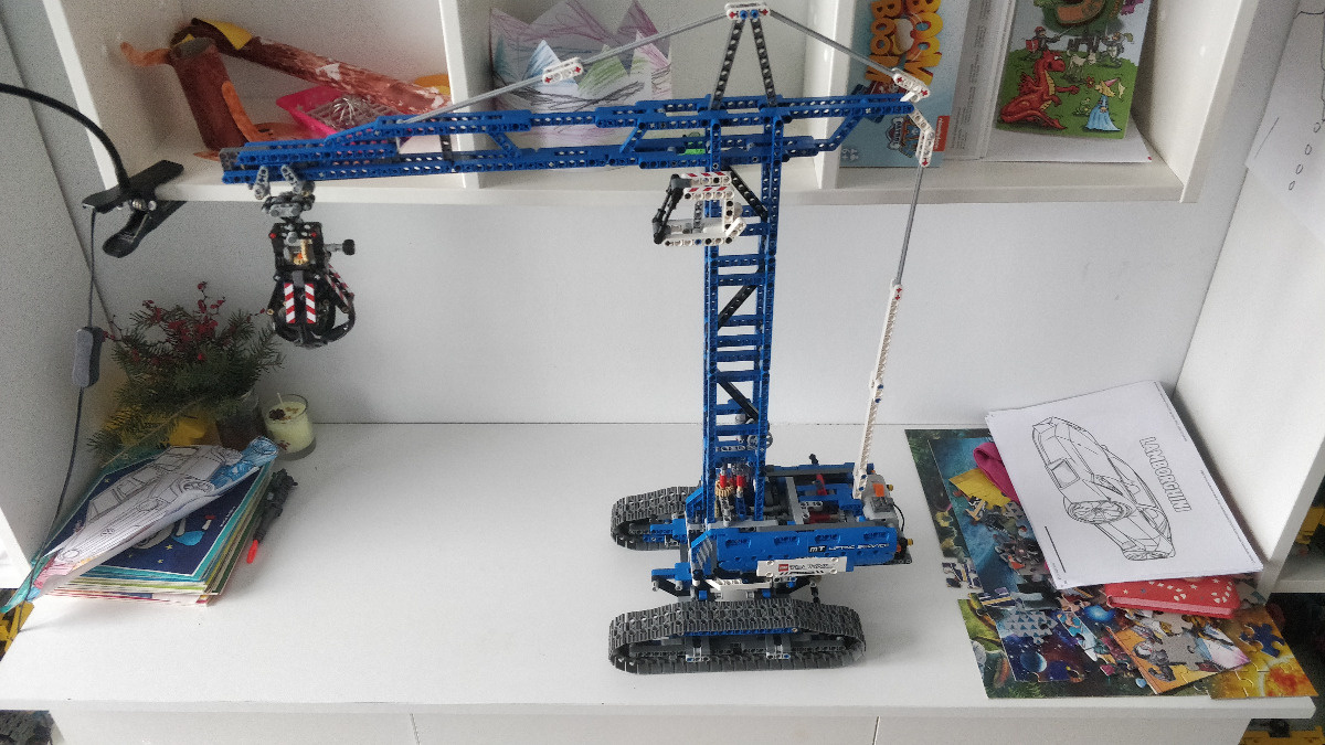 LEGO Technic Żuraw gąsienicowy model b (42042) - złożenie i recenzja