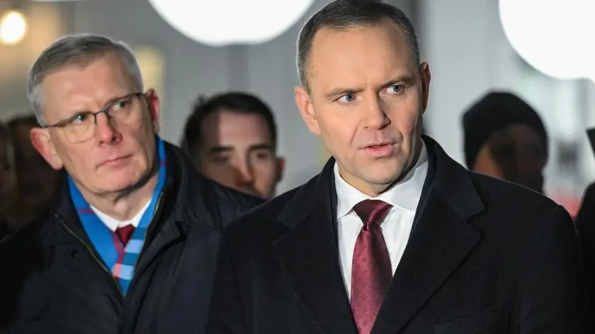 Rząd usunął raport Komisji ds. rosyjskich wpływów, Cenckiewicz przywraca.