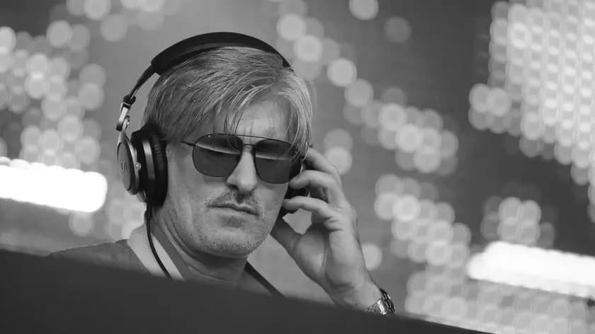 Nie żyje Kavinsky
