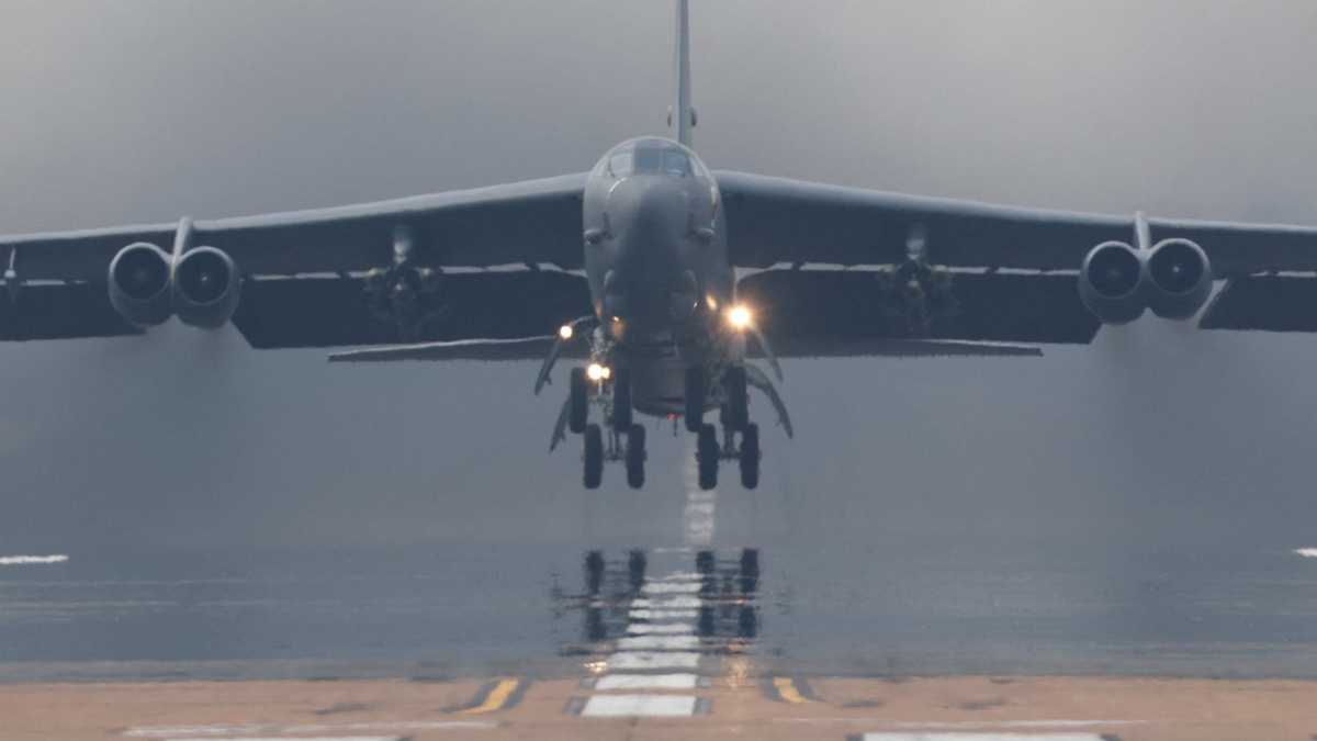 Hiszpania zamknęła przestrzeń powietrzną dla niektórych samolotów. Powodem wojna na Bliskim Wschodzie