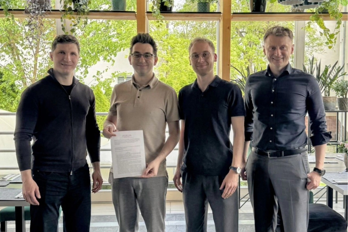 Szef ICEYE i Dawid Urban inwestują w ENWAVE. Kraków ma nowy mocny punkt na kosmicznej mapie