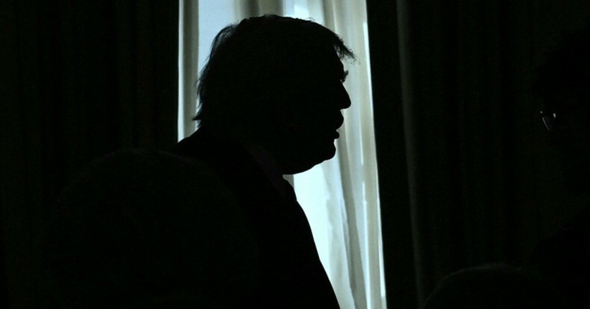 Decyzje Donalda Trumpa ws. Iranu i tajemnicze zakłady. Wartość szokuje