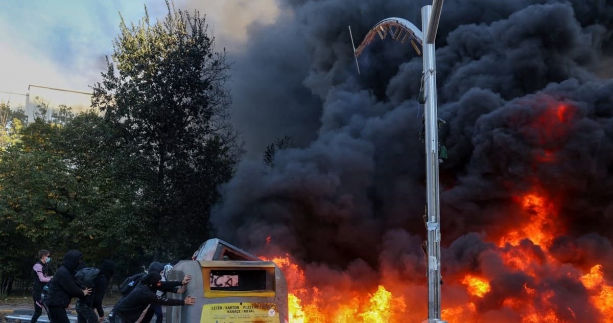 Ministerstwo edukacji w ogniu. Gwałtowne protesty studentów w stolicy Albanii