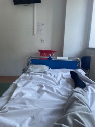 Samochód zepsuty Ja też zepsuty w szpitalu Co za guwniany miesiąc Dajcie jerona na pocieszenie:( #szpital Dostałem ciężkiej anemi bebech boli a przecież brałem żelazo witaminki i wgl co za huinia.