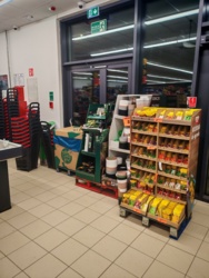 Nowa biedra. Chyba znów trzeba pisma pisać. #wyjscieewakuacyjneboners