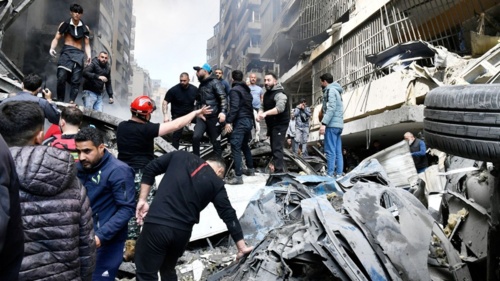 Iran grozi zerwaniem rozejmu, jeśli ataki Izraela na Liban nie ustaną. Cieśnina póki co pozostaje zamknięta