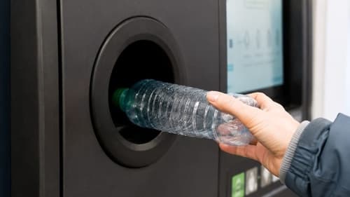 Chcą zlikwidować system kaucyjny. Rząd odpowiada: „Liczby nie kłamią”