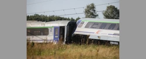 Wypadek pociągu na Mazowszu. Zmarła jedna osoba [FOTO]
