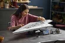 LEGO prezentuje największy model Executora z serii Star Wars. Zestaw ma ponad 136 cm długości