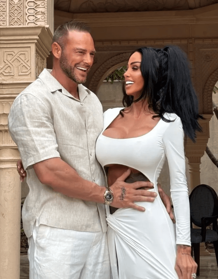 Katie Price rzuca męża-oszusta po sprawdzeniu portfela krypto: zamiast £37 mln znalazła £2,22