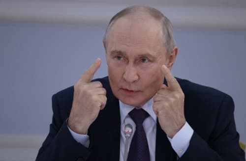 Władimir Putin zapowiedział, że rosyjskie służby mogą przechwytywać zachodnie statki. Odpowiedź na nowe sankcje Unii Europejskiej