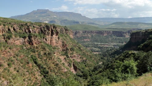 Afryka na rozdrożu. Rozdzielający się kontynent to raj dla naukowców